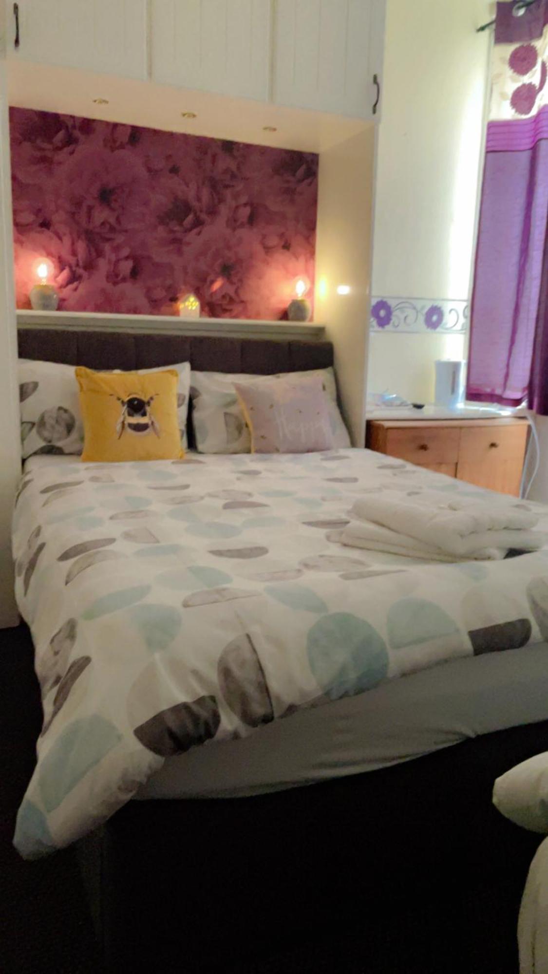 Fern Villa Hotel - Albert Road Blackpool Buitenkant foto