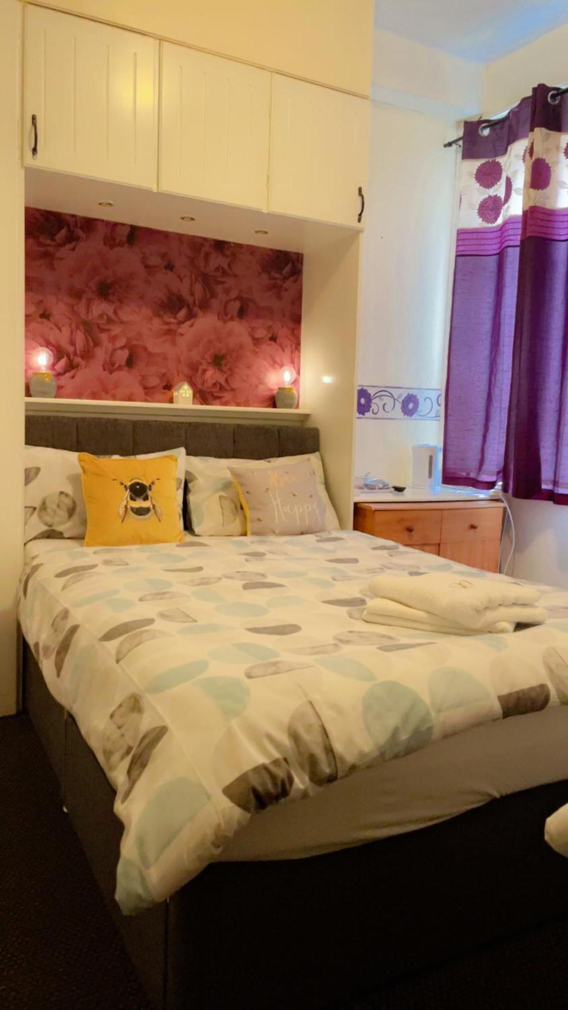Fern Villa Hotel - Albert Road Blackpool Buitenkant foto